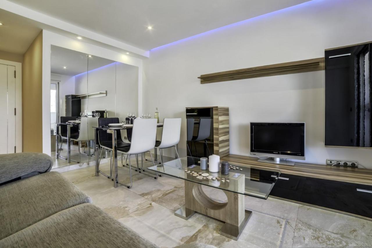 Apartamento Esmeralda カルプ エクステリア 写真